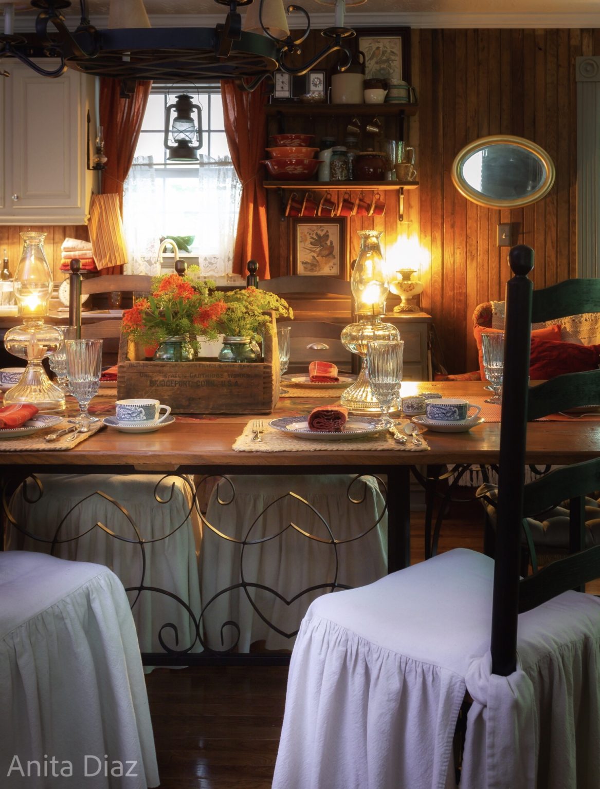 Late summer farmhouse tablescape - Whispering Pines Homestead