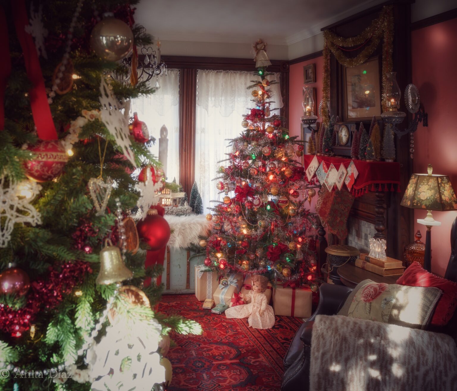 A Vintage 1930s-inspired Christmas - Whispering Pines Homestead